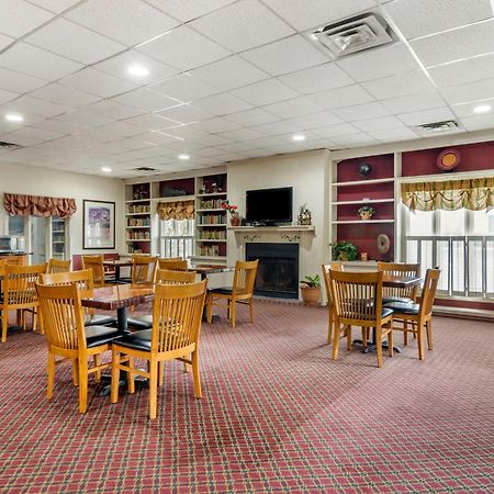 Econo Lodge - Perry National Fair Ground Area Екстериор снимка